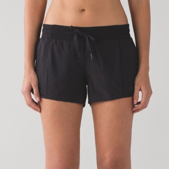 Lululemon Hotty Hot Short (Long 4") Black - Picture 8 of 8